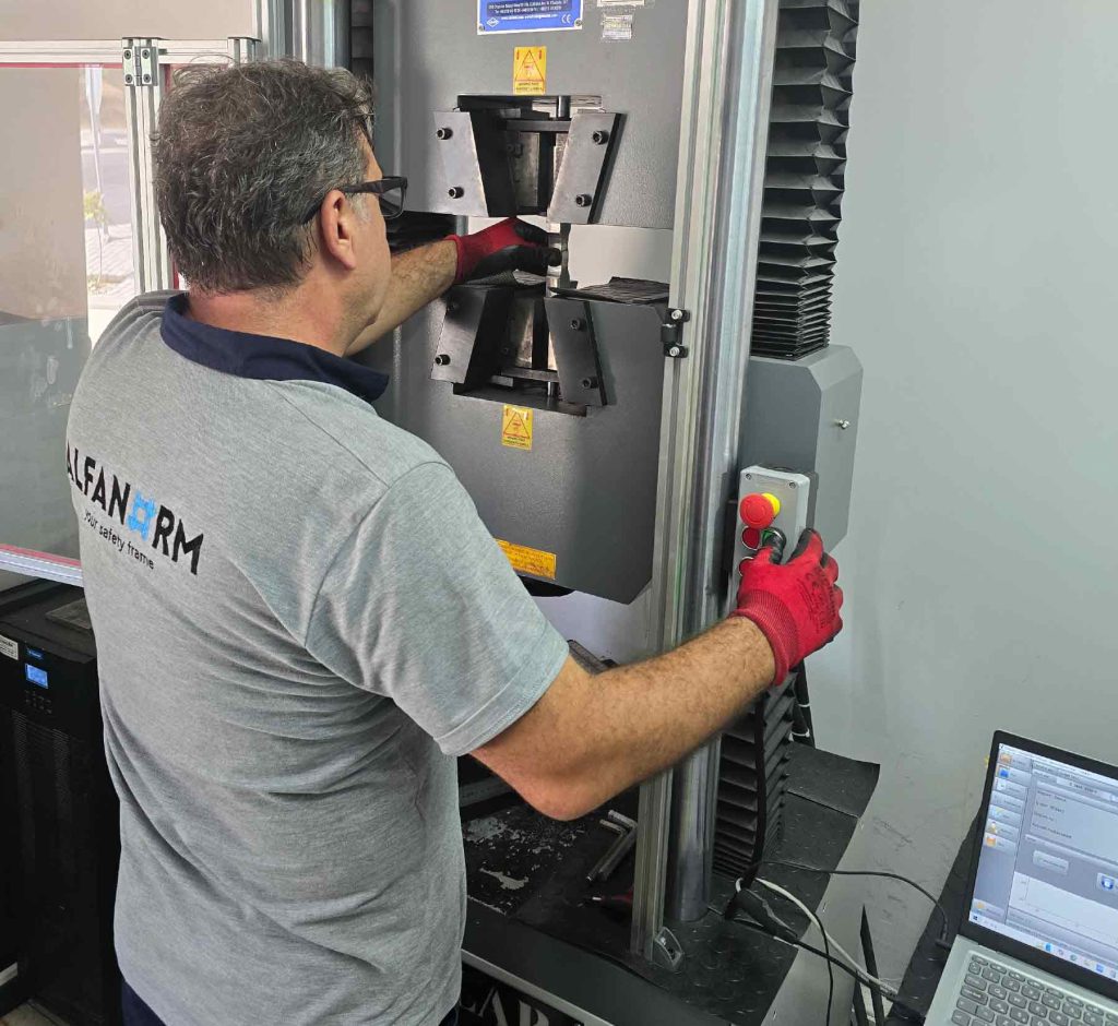 tahribatli-test-laboratuvar-hizmetleri-01