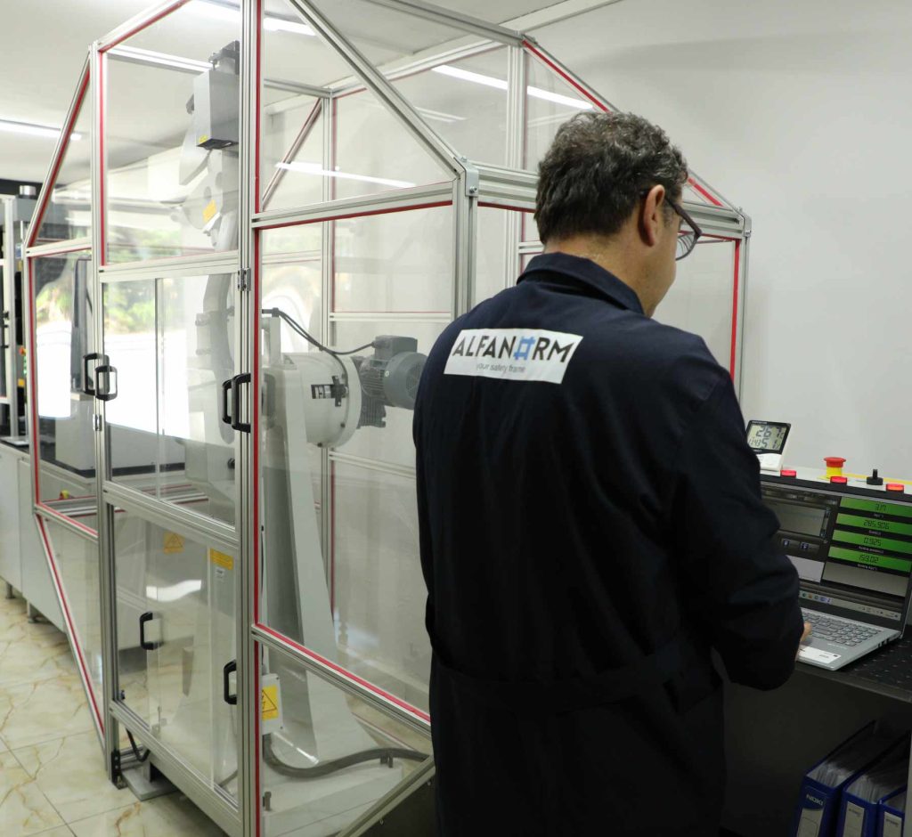 tahribatli-test-laboratuvar-hizmetleri-07